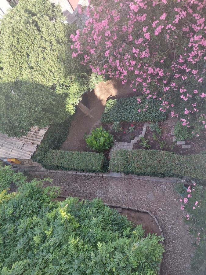 App Old Garden House * Sibenik