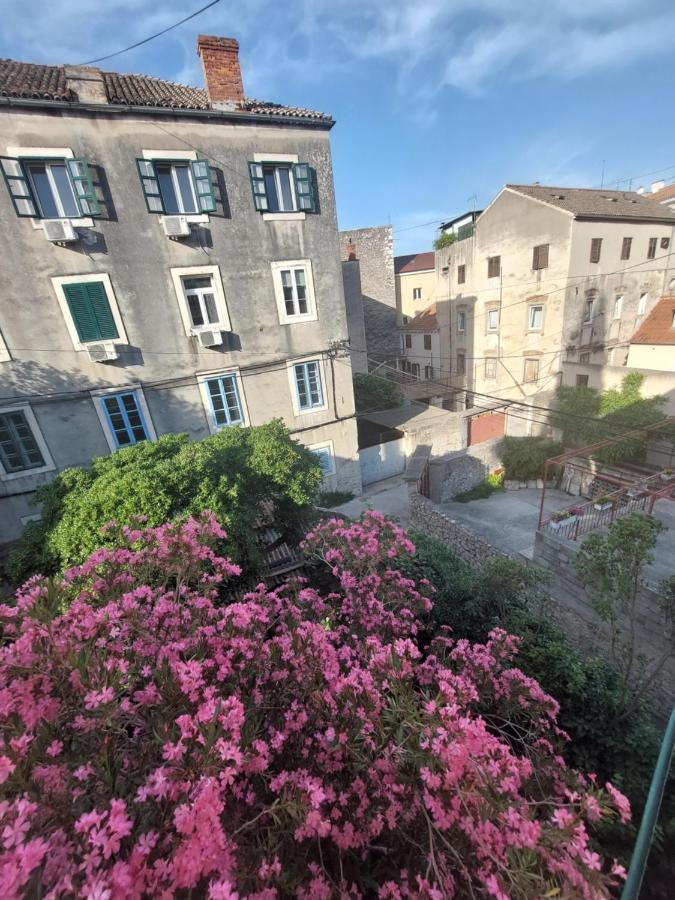 App Old Garden House Apartment Sibenik