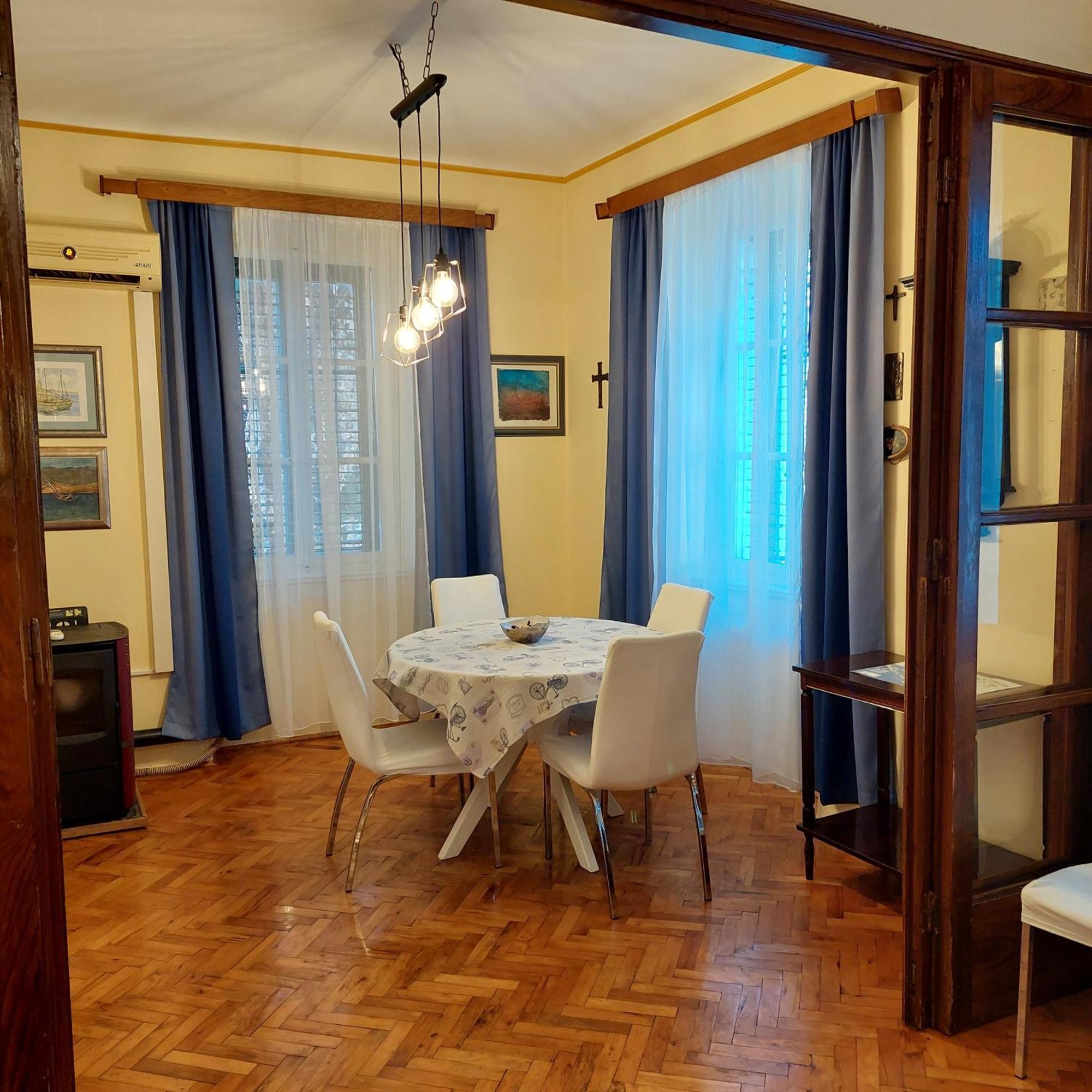 Apartment App Old Garden House Sibenik